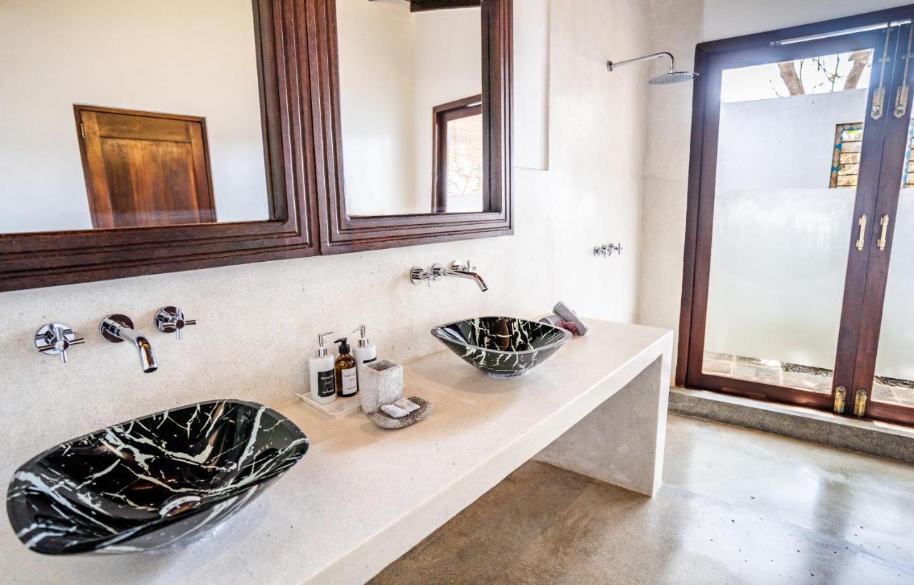 Saltasia Boutique Beach Villa 미리사 외부 사진