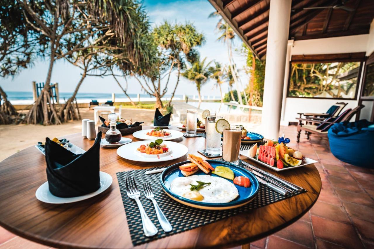 Saltasia Boutique Beach Villa 미리사 외부 사진