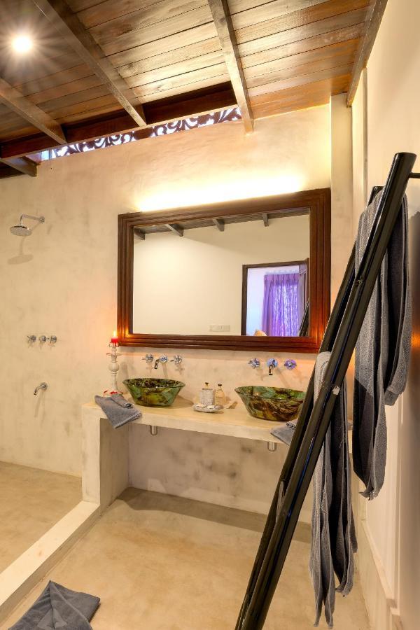 Saltasia Boutique Beach Villa 미리사 외부 사진